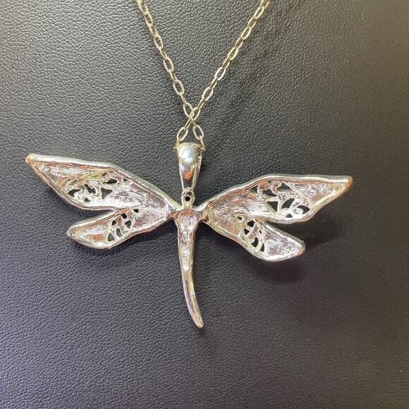 Dragonfly Mother of Pearl Abalone Shell Style Silver Necklace - Picture 2 of 4